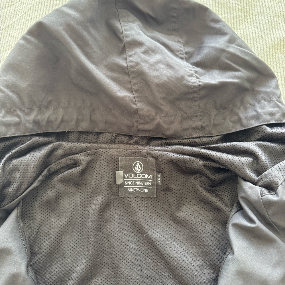 Volcom rain jacket windbreaker - Picture 4 of 5